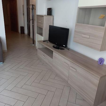 Appartamento Accogliente/Nuovo Livorno Exterior foto