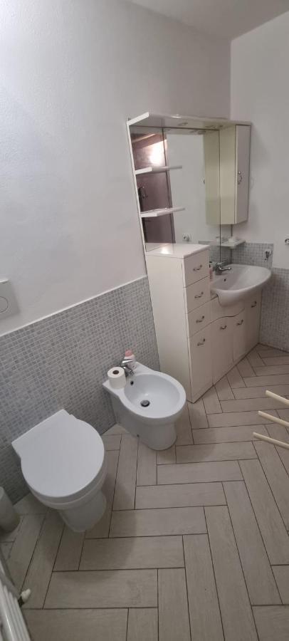 Appartamento Accogliente/Nuovo Livorno Exterior foto